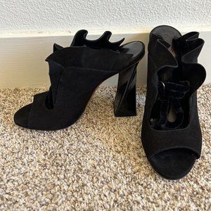 Amanda Gregory Black Twisted Heel Shoe Size 39 (US 8)